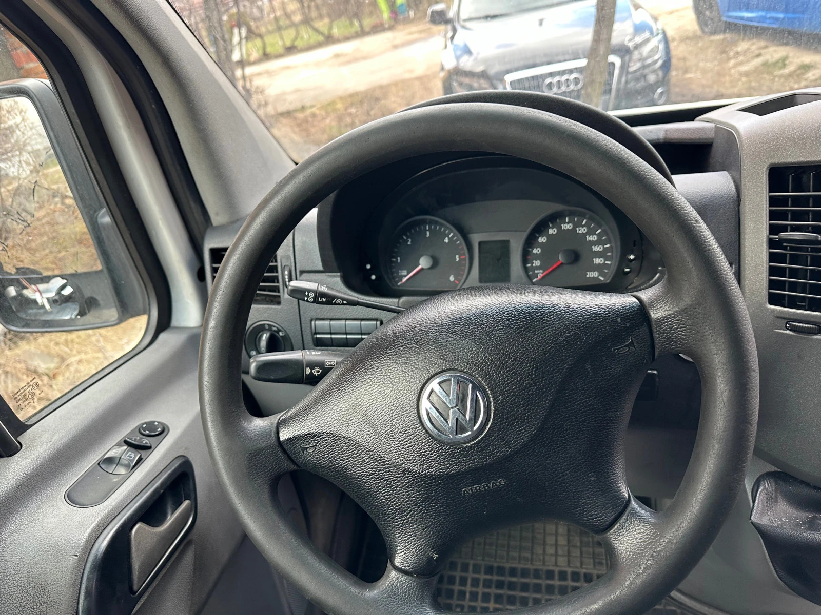 VW Crafter 2.0TDI MAXI Клима - изображение 8