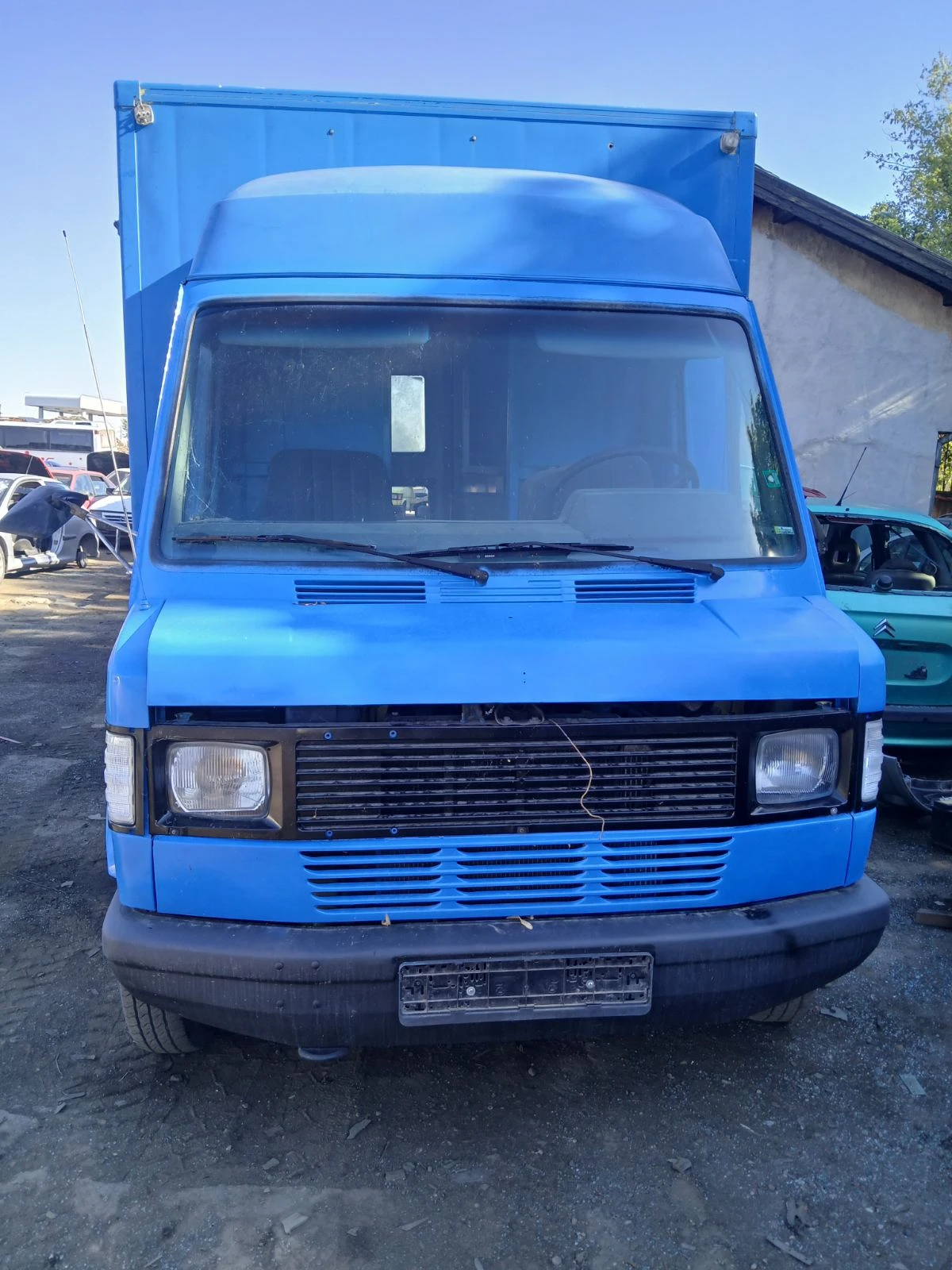 Mercedes-Benz 410