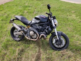 Ducati Monster 821