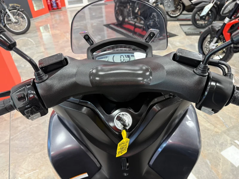 Yamaha Tricity 125cc., снимка 13 - Мотоциклети и мототехника - 50472187