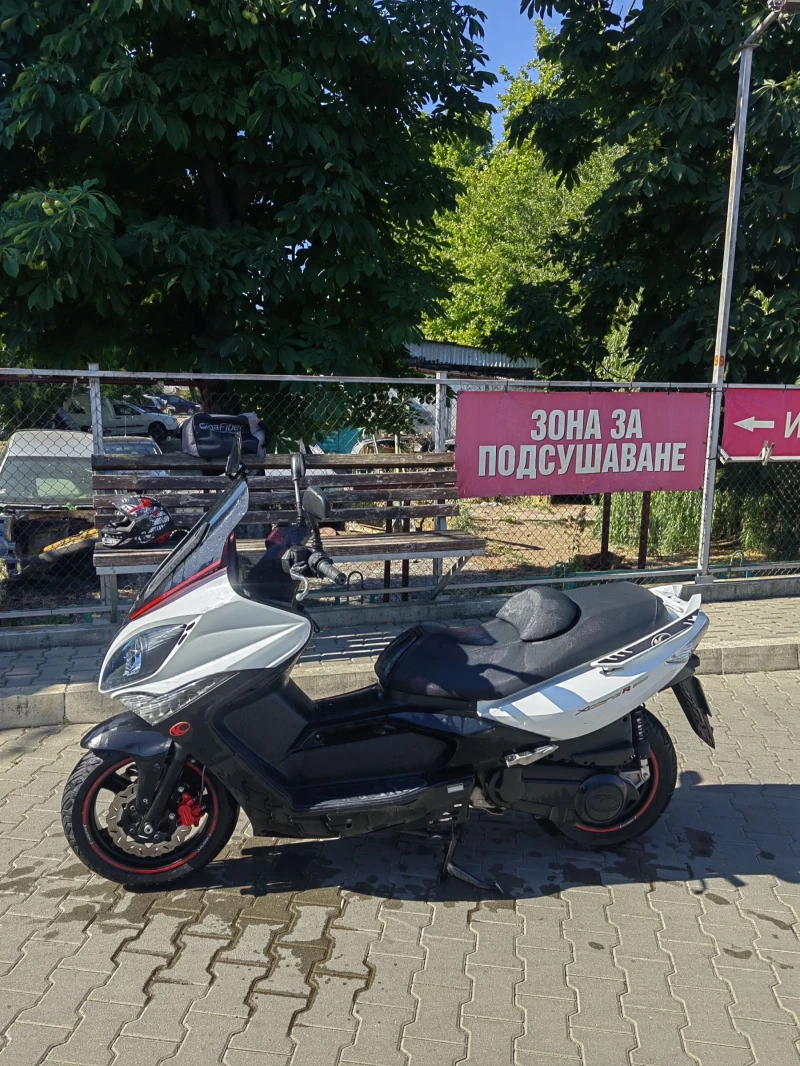 Kymco Xciting 300Ri, снимка 3 - Мотоциклети и мототехника - 52379300