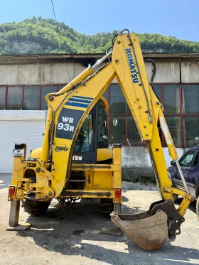  Komatsu WB93R-5 | Mobile.bg    4