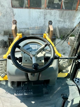  Komatsu WB93R-5 | Mobile.bg    5