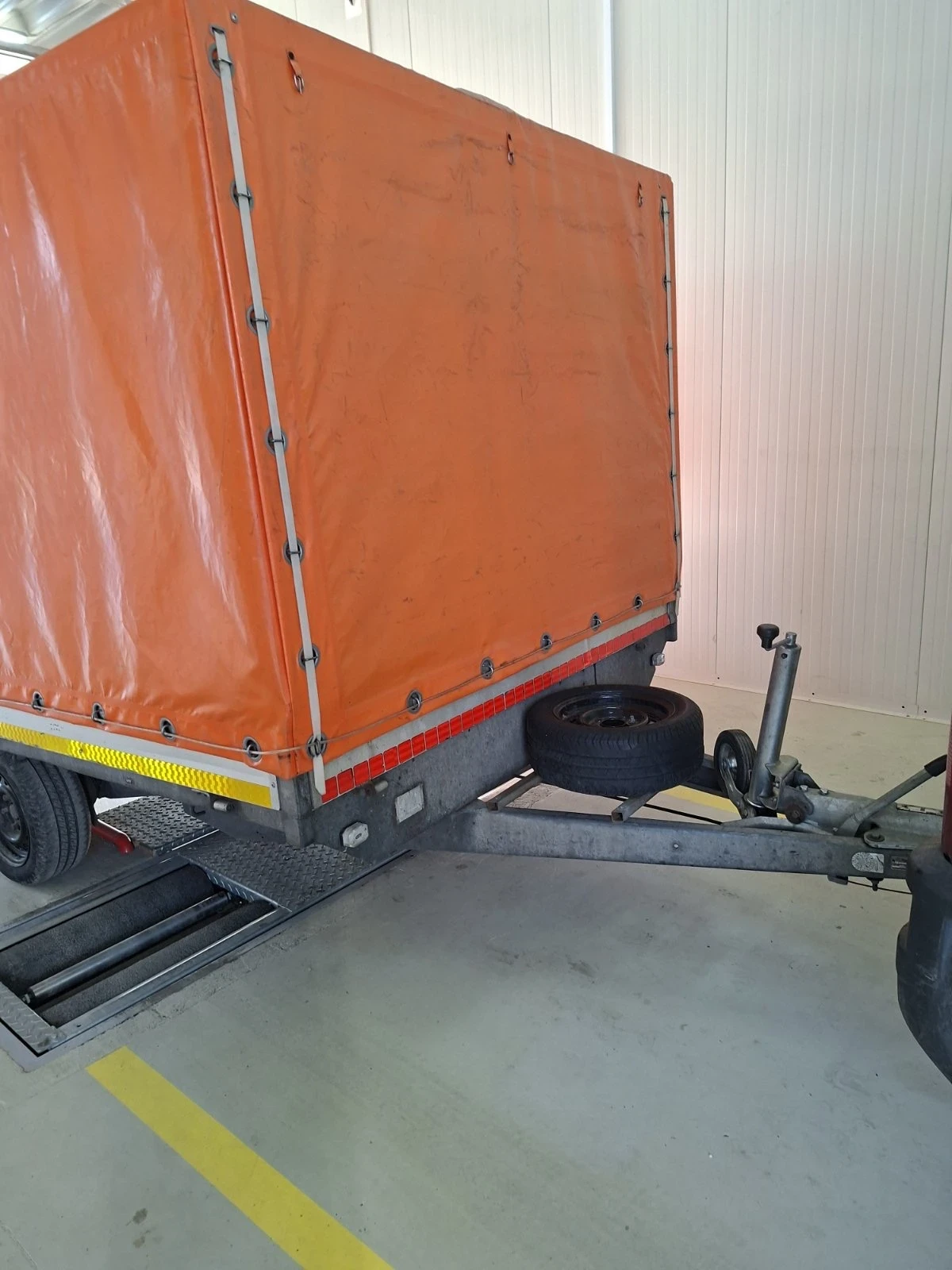 �� ��������� Eduard | Mobile.bg � ����������� 6