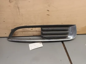 решетка десен халоген Опел Инсигния 2.0д (кз)