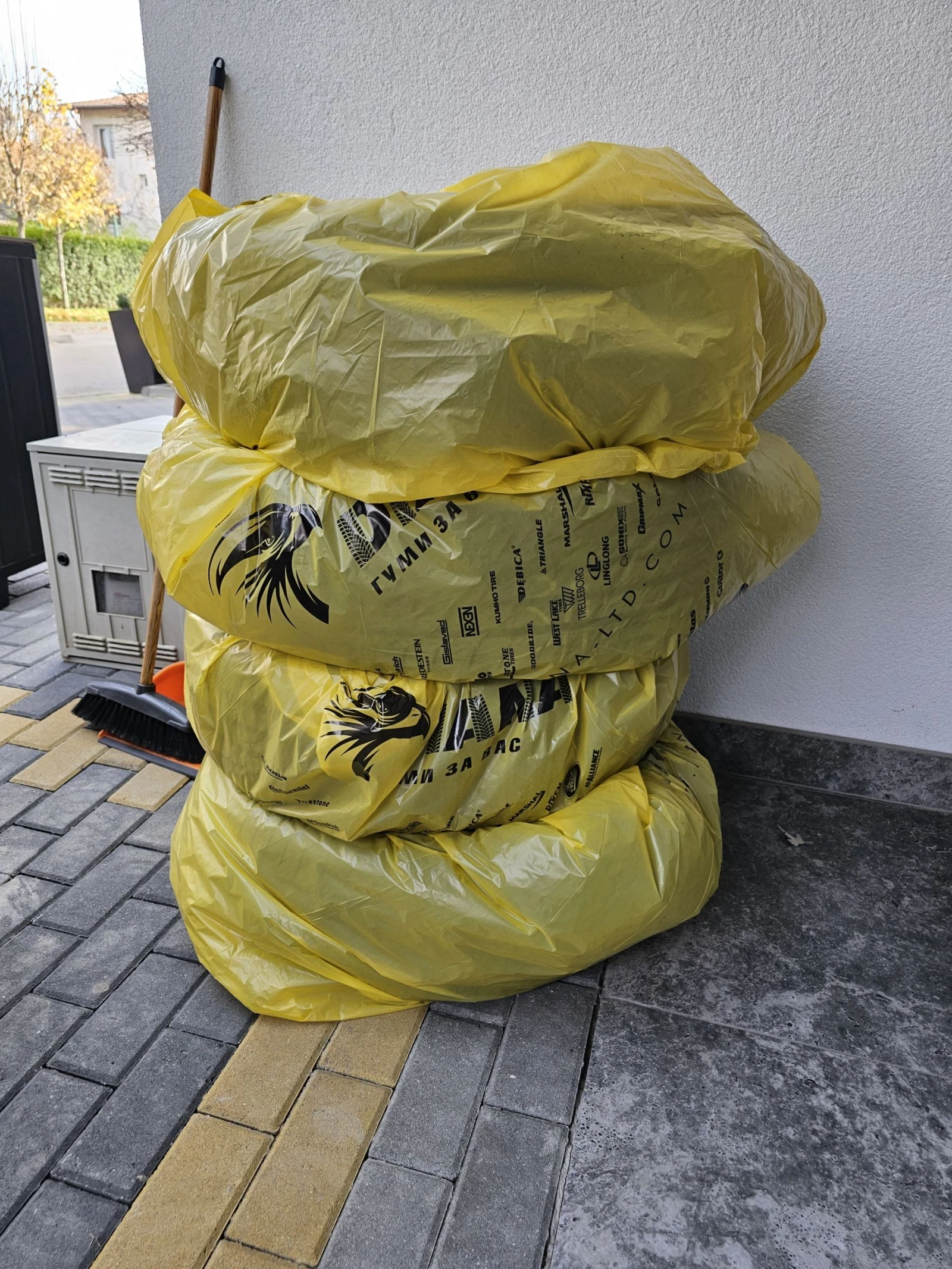 ���� 235/55R18 | Mobile.bg � ����������� 1