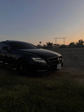 Mercedes-Benz CLS 550 4MATIC * * CARFAX * * АВТО КРЕДИТ * * 