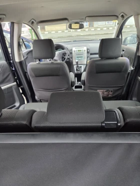 Toyota Corolla verso, снимка 10