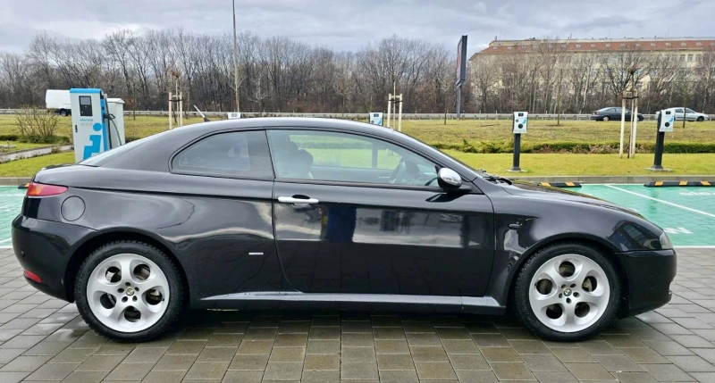 Alfa Romeo Gt 1.9 JTD, снимка 6 - Автомобили и джипове - 48357695