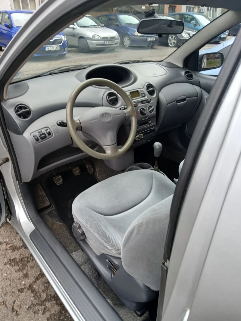 Toyota Yaris, снимка 4 - Автомобили и джипове - 49360197