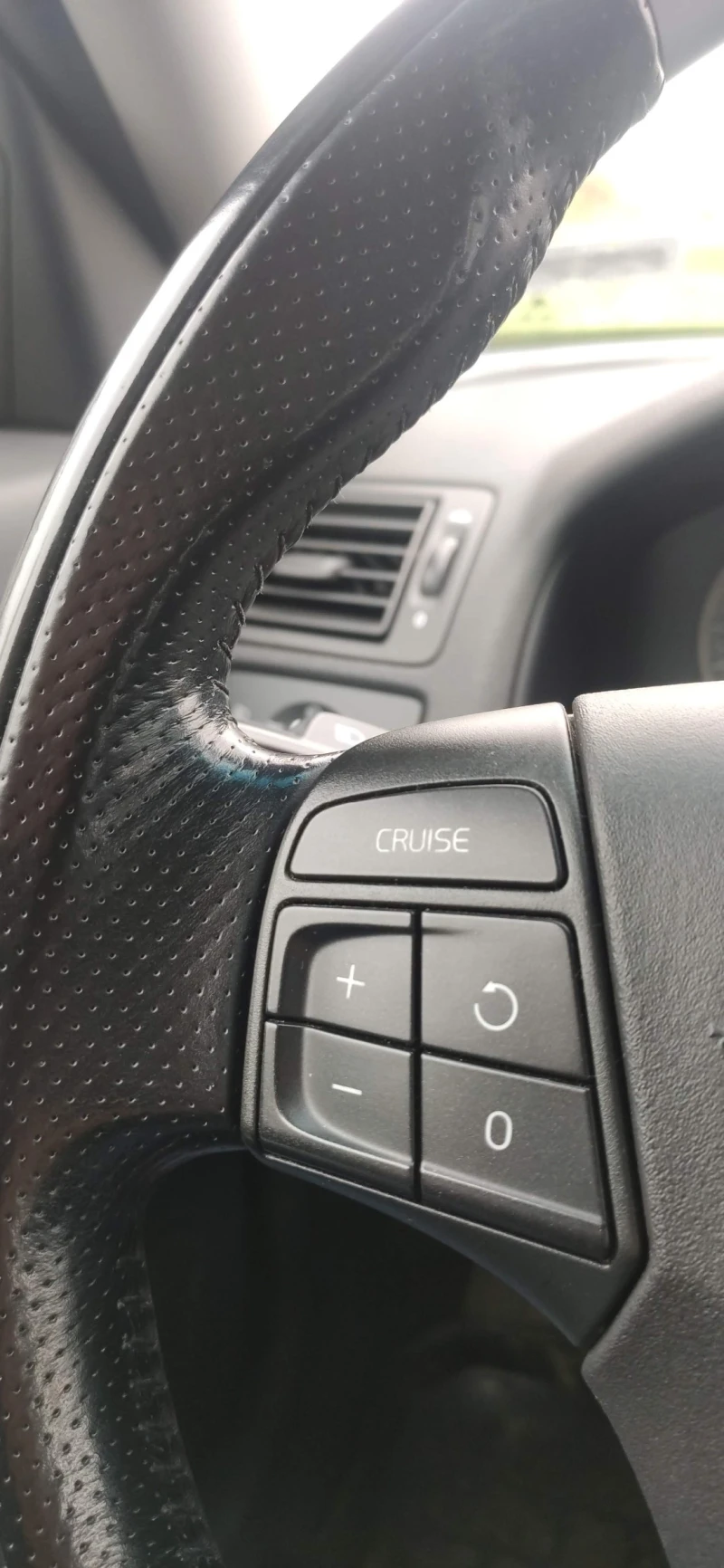 Volvo V50 D5, снимка 8 - Автомобили и джипове - 51214987