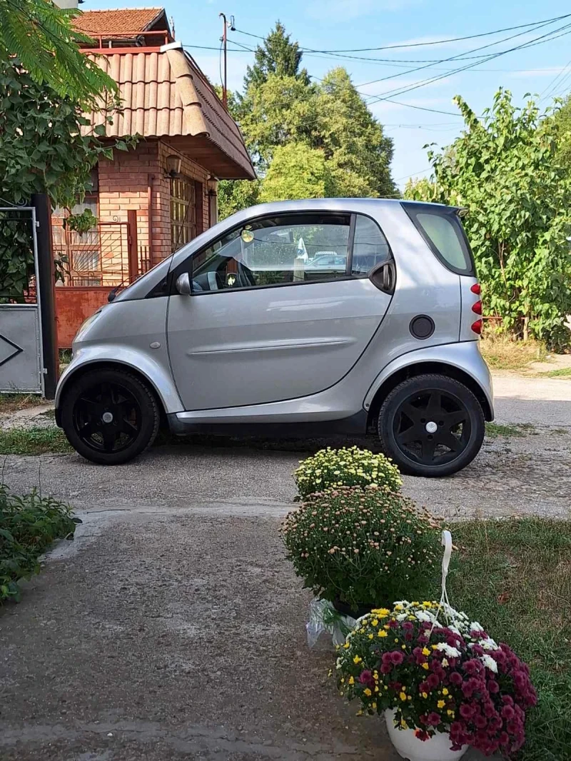 Smart Fortwo 0.7 , снимка 3 - Автомобили и джипове - 52595937