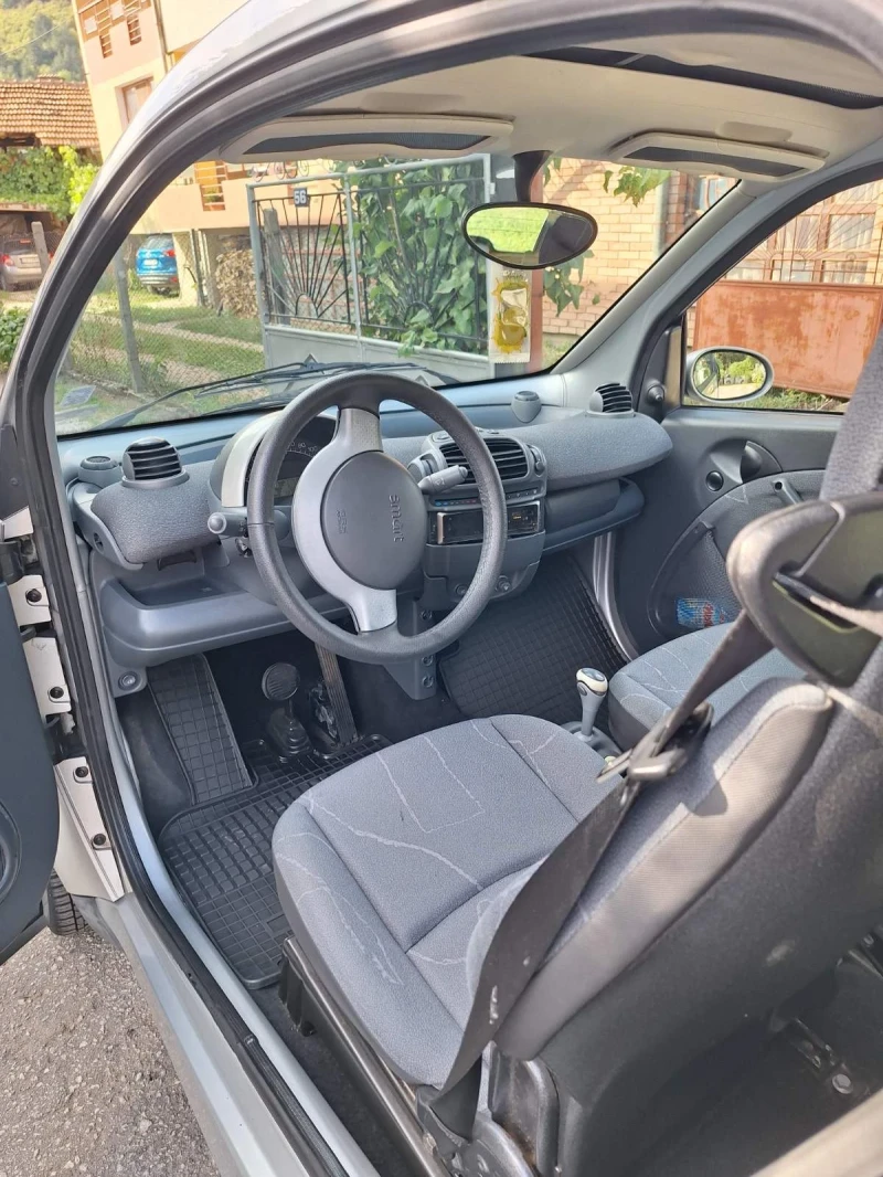 Smart Fortwo 0.7 , снимка 5 - Автомобили и джипове - 52595937