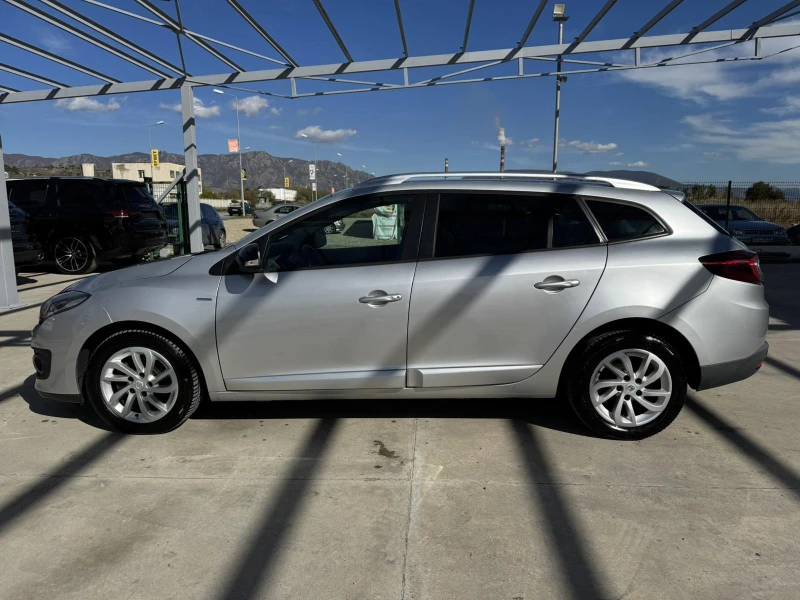 Renault Megane 1.5* 110ps* НАВИ* ПАРКТРОНИК, снимка 2 - Автомобили и джипове - 52176408