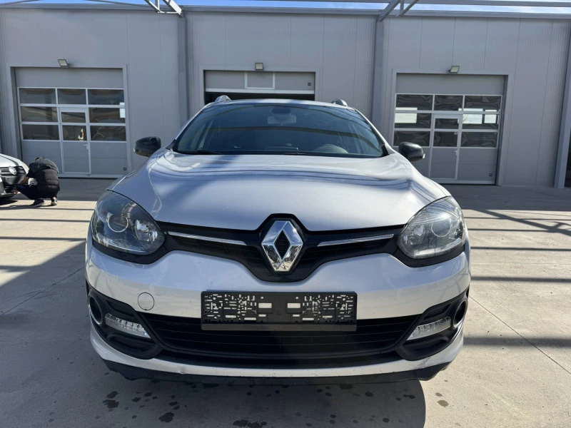 Renault Megane 1.5* 110ps* НАВИ* ПАРКТРОНИК, снимка 8 - Автомобили и джипове - 52176408