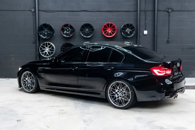 BMW M3 COMPET* CARFAX* АВТОФИНАНС* БЕЗ ПЪРВОНАЧАЛНА ВНОСК, снимка 3 - Автомобили и джипове - 52892221