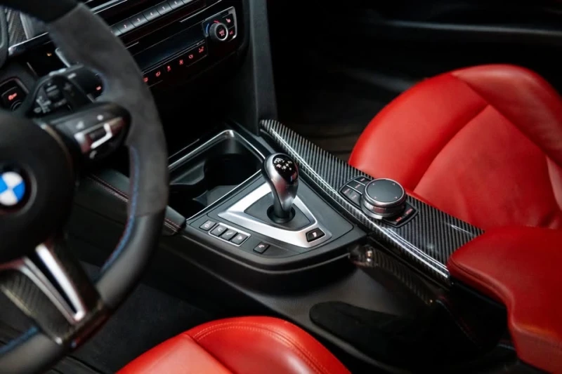 BMW M3 COMPET* CARFAX* АВТОФИНАНС* БЕЗ ПЪРВОНАЧАЛНА ВНОСК, снимка 10 - Автомобили и джипове - 52892221