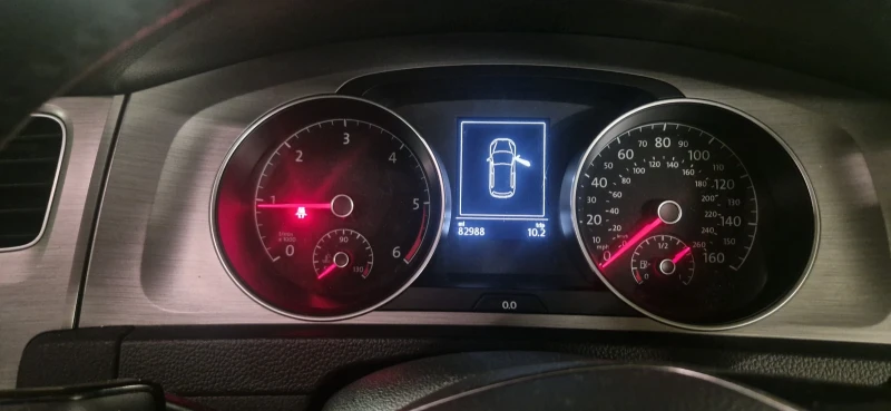 VW Golf, снимка 7 - Автомобили и джипове - 53174903