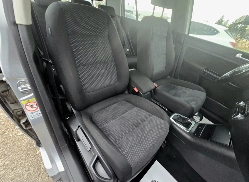 VW Golf Plus АВТОМАТ/КАМЕРА/NAVI, снимка 12 - Автомобили и джипове - 53271328