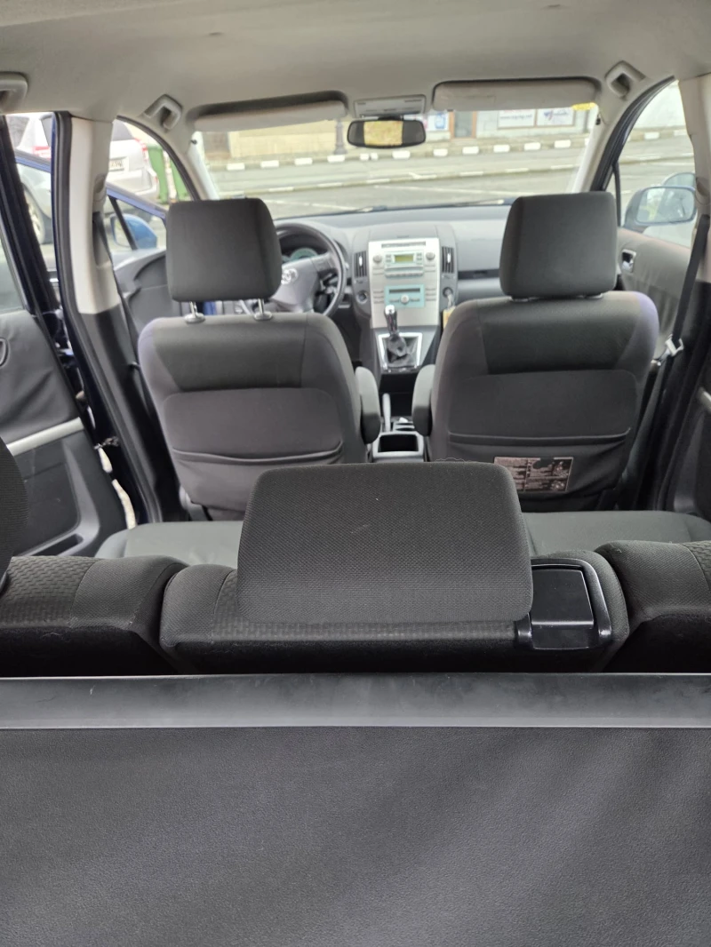 Toyota Corolla verso, снимка 10 - Автомобили и джипове - 53295438