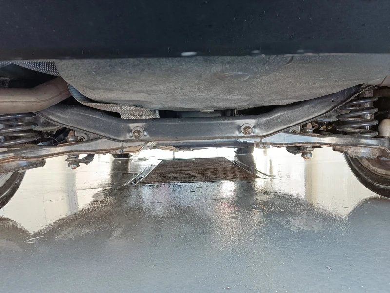 Ford C-max Facelift 1.6 TDCI 90 k.c., снимка 16 - Автомобили и джипове - 53583310