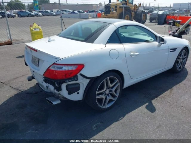 Mercedes-Benz SLK 250, снимка 11 - Автомобили и джипове - 47392298