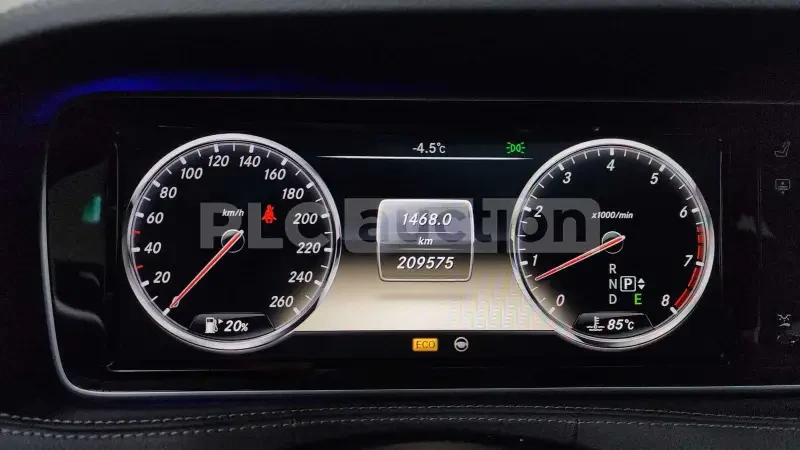 Mercedes-Benz S 500, снимка 11 - Автомобили и джипове - 54090444