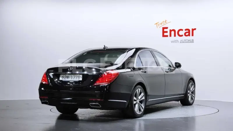 Mercedes-Benz S 500, снимка 2 - Автомобили и джипове - 54090444
