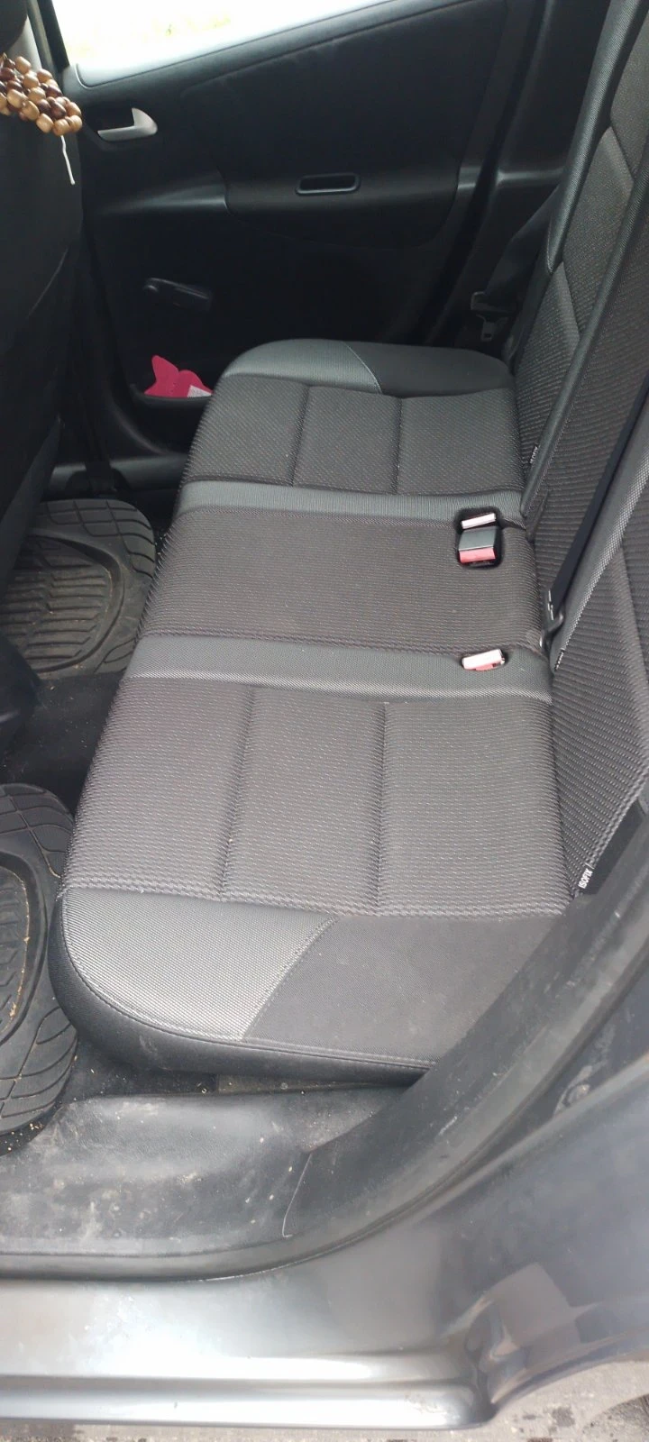 Peugeot 207 SW 1.6 HDI, снимка 5 - Автомобили и джипове - 56637732
