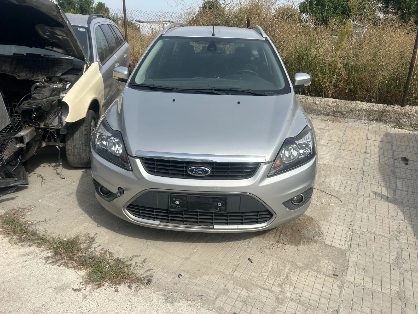 Ford Focus 1.6 и 2.0 на части - изображение 2