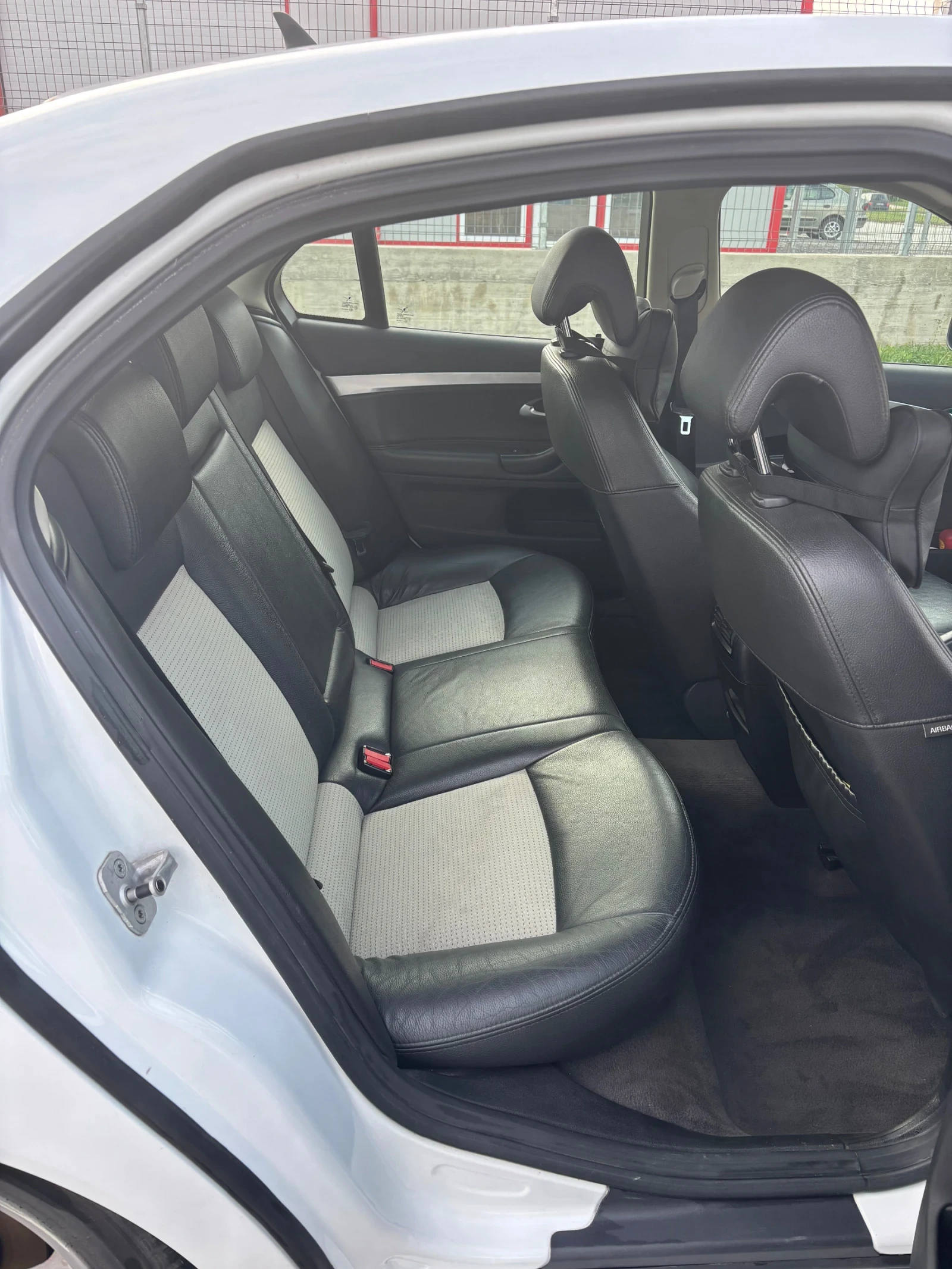 Saab 9-3 1.9jtd 16v  - изображение 9