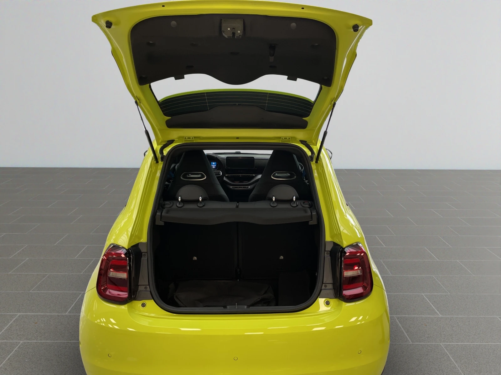 Abarth 500e TURISMO 42 kWh 155 hp  | Mobile.bg   15