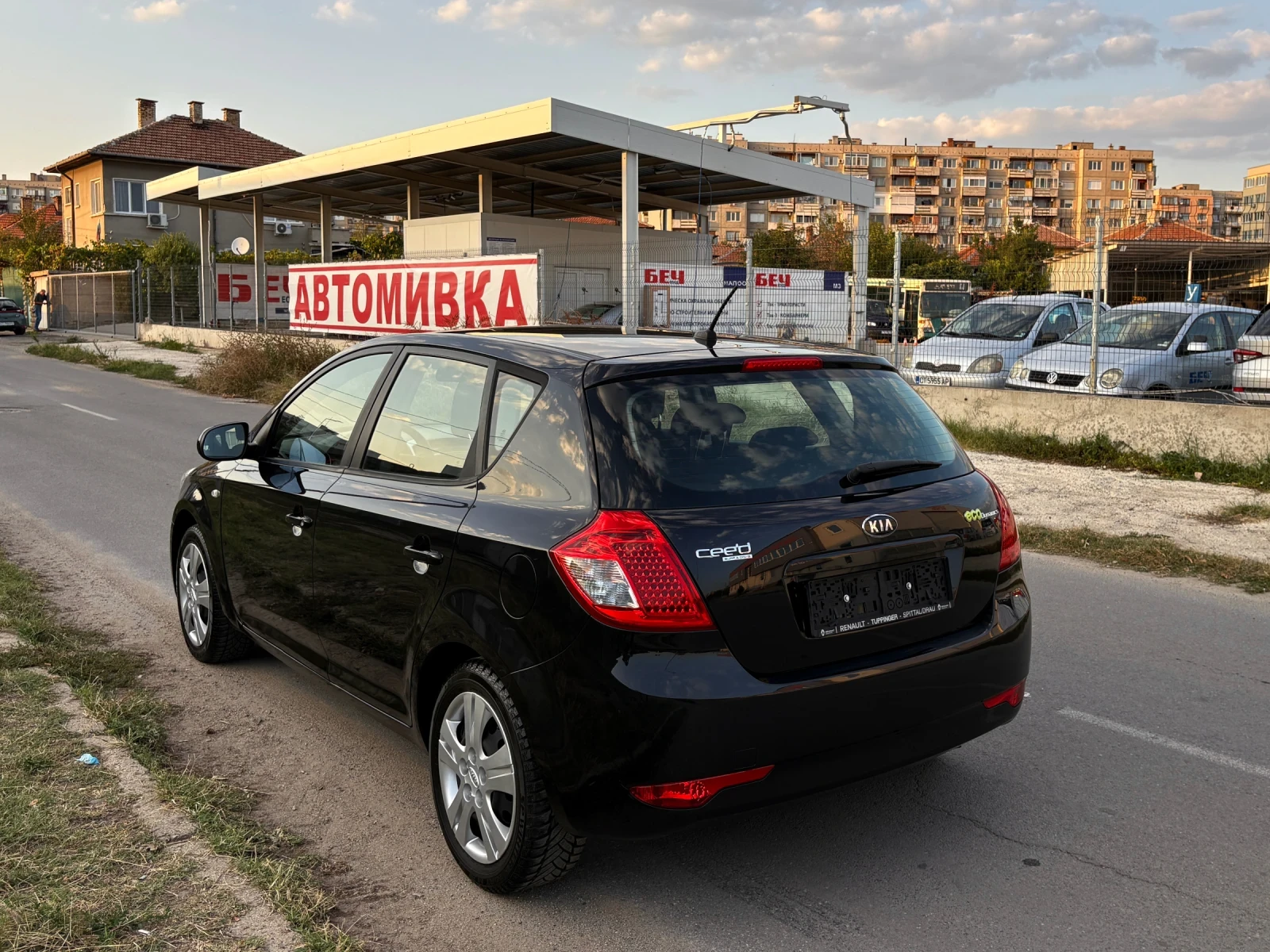 Kia Ceed 1.4i ФЕЙСЛИФТ* 168 000км*  - изображение 3