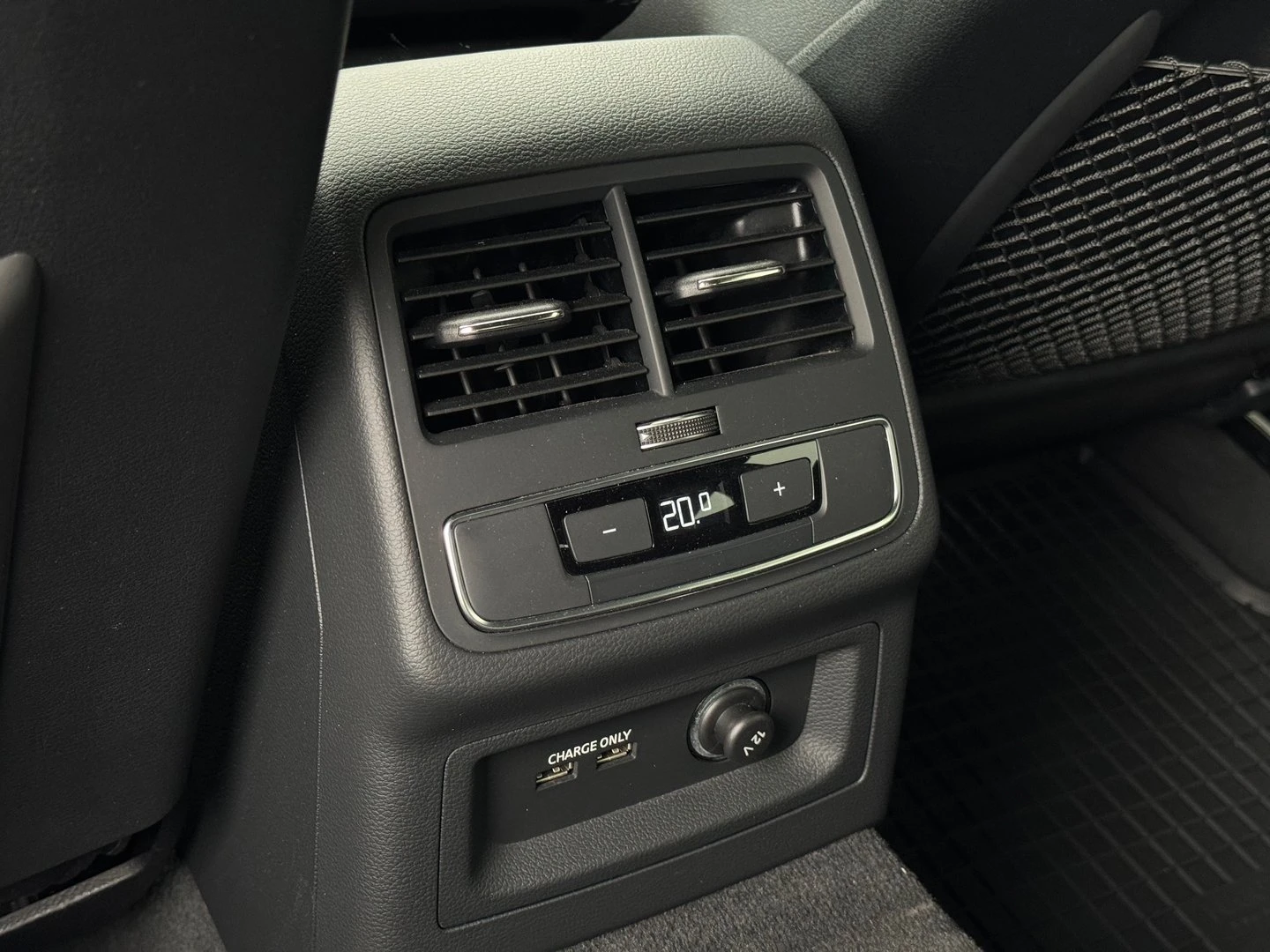 Audi A5 Advanced 40 TDI qu, снимка 9 - Автомобили и джипове - 54717742