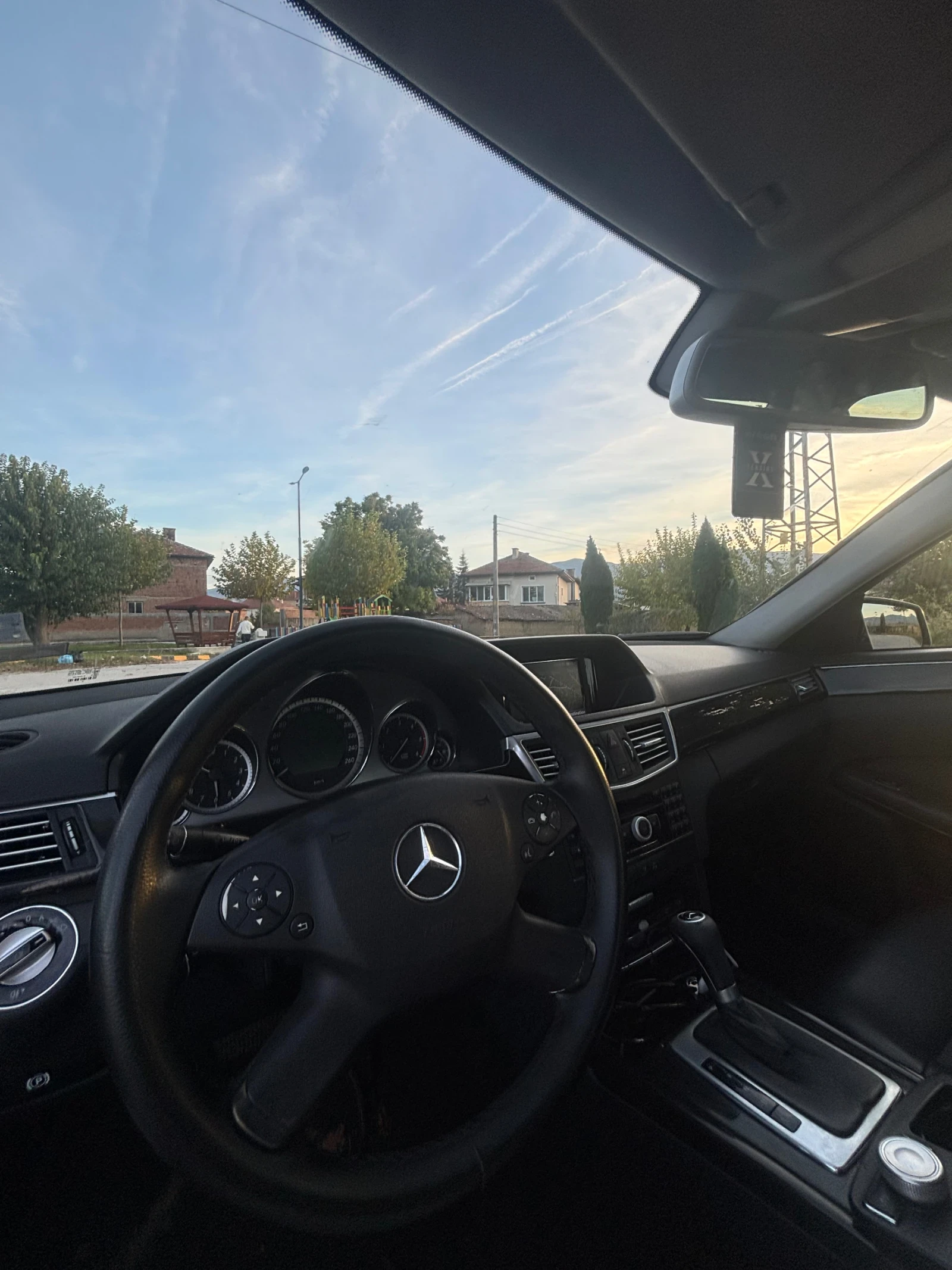 Mercedes-Benz E 220 | Mobile.bg   8