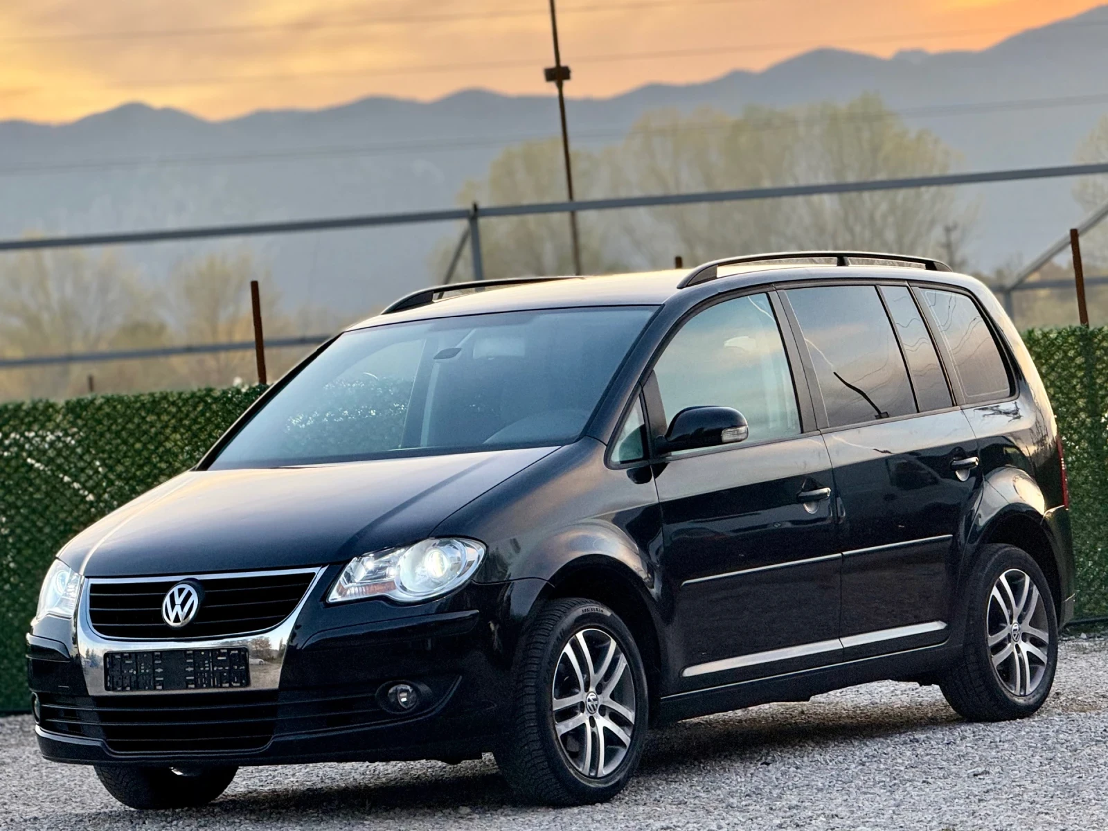 VW Touran 2.0TDi * AVTOMAT* XENON*  | Mobile.bg   1