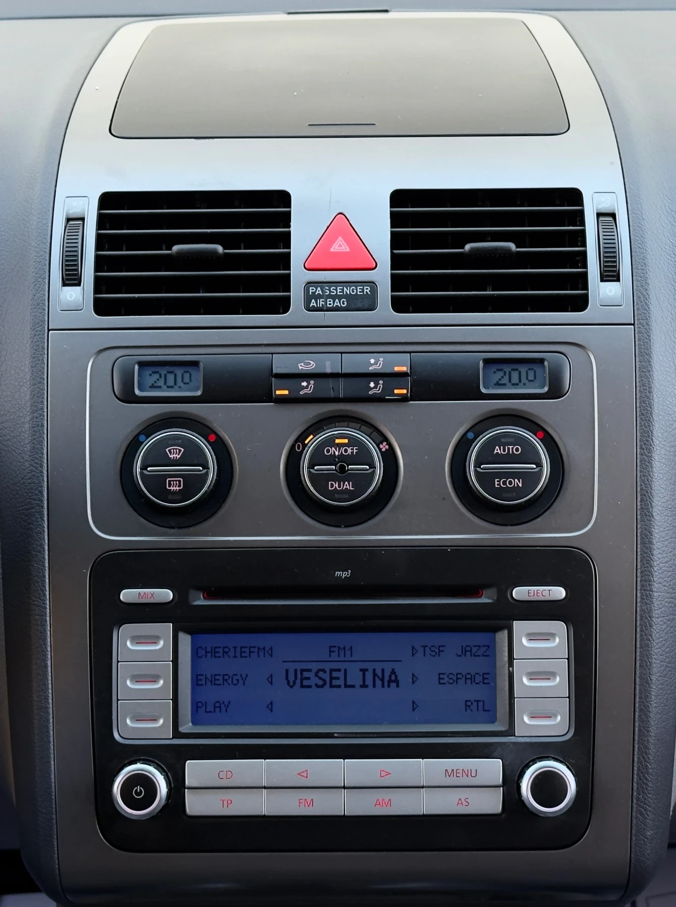 VW Touran 2.0TDi * AVTOMAT* XENON*  | Mobile.bg   14