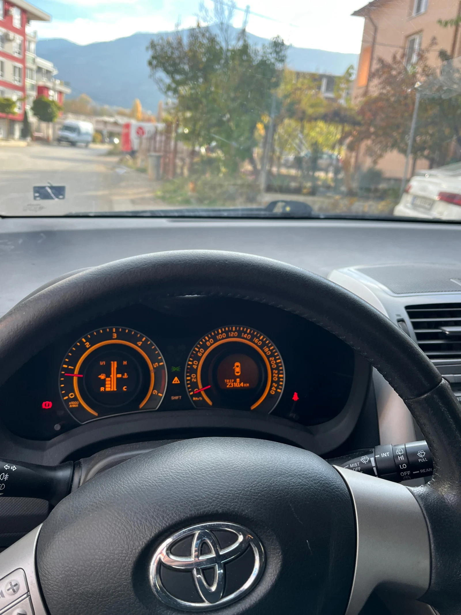 Toyota Auris 2.0 D4D - изображение 5