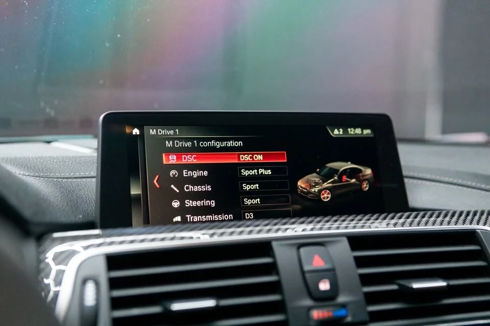 BMW M3 COMPET* CARFAX* АВТОФИНАНС* БЕЗ ПЪРВОНАЧАЛНА ВНОСК - изображение 7