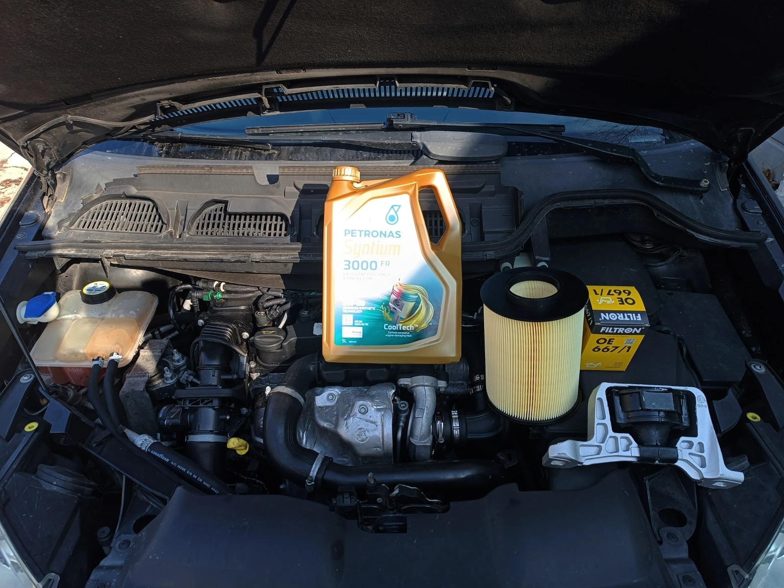 Ford C-max Facelift 1.6 TDCI 90 k.c. | Mobile.bg � ����������� 13