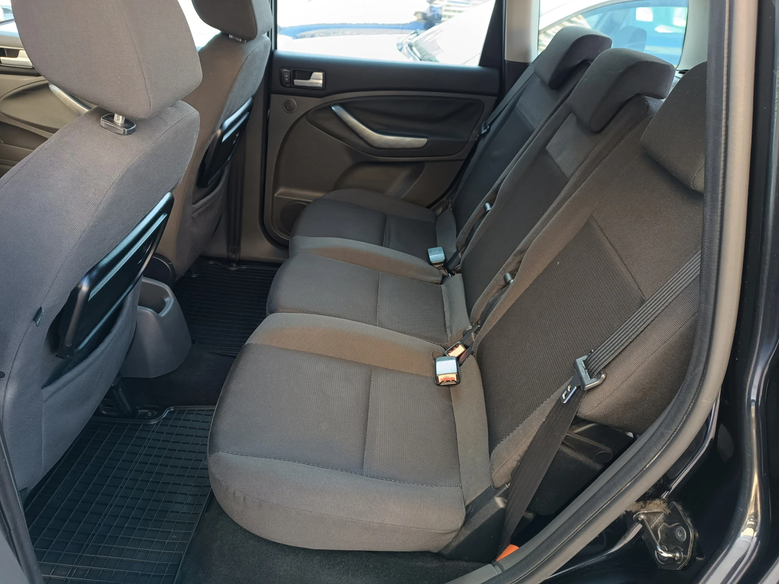 Ford C-max Facelift 1.6 TDCI 90 k.c. | Mobile.bg � ����������� 9