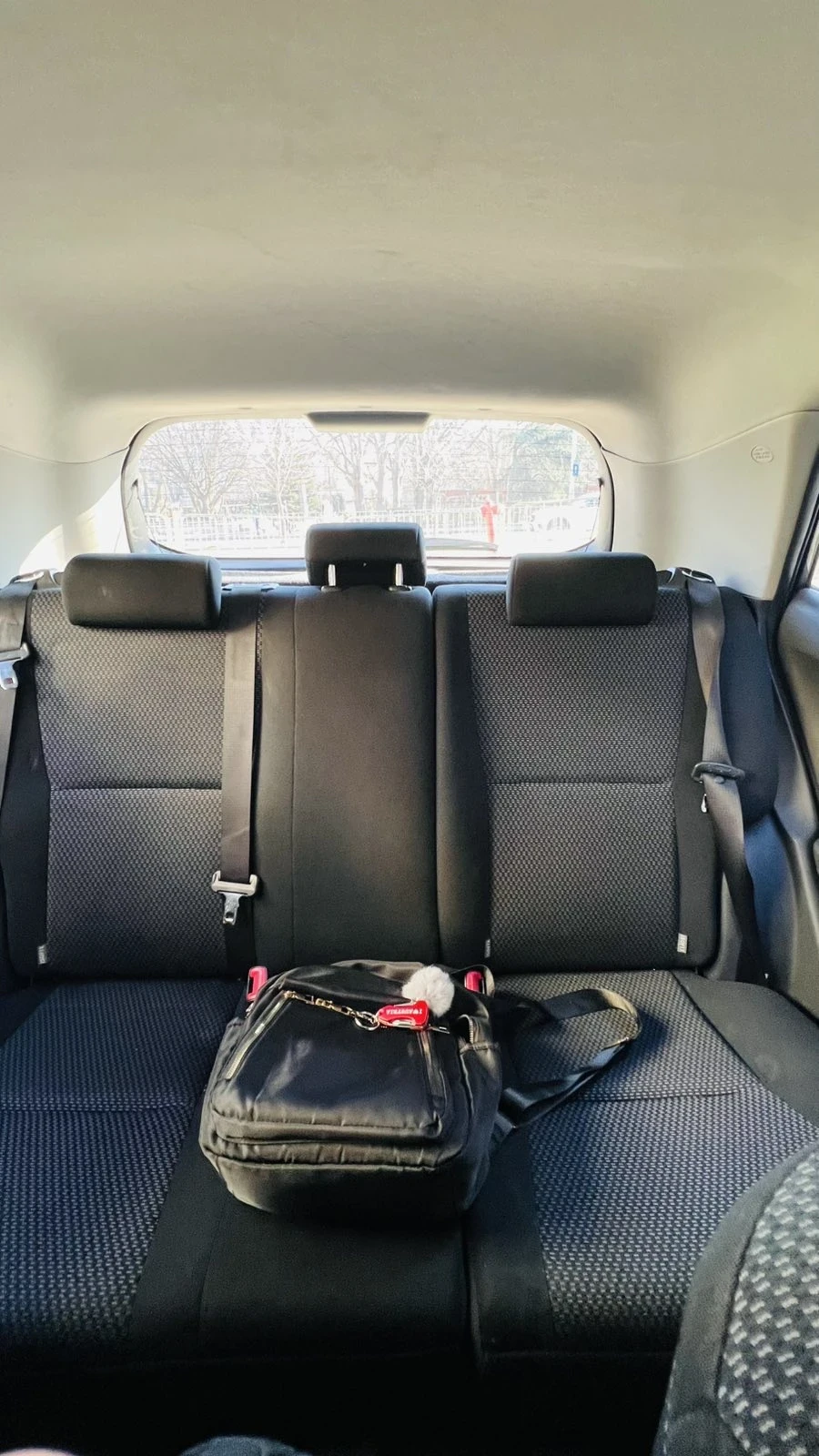 Toyota Auris, снимка 6 - Автомобили и джипове - 53821311