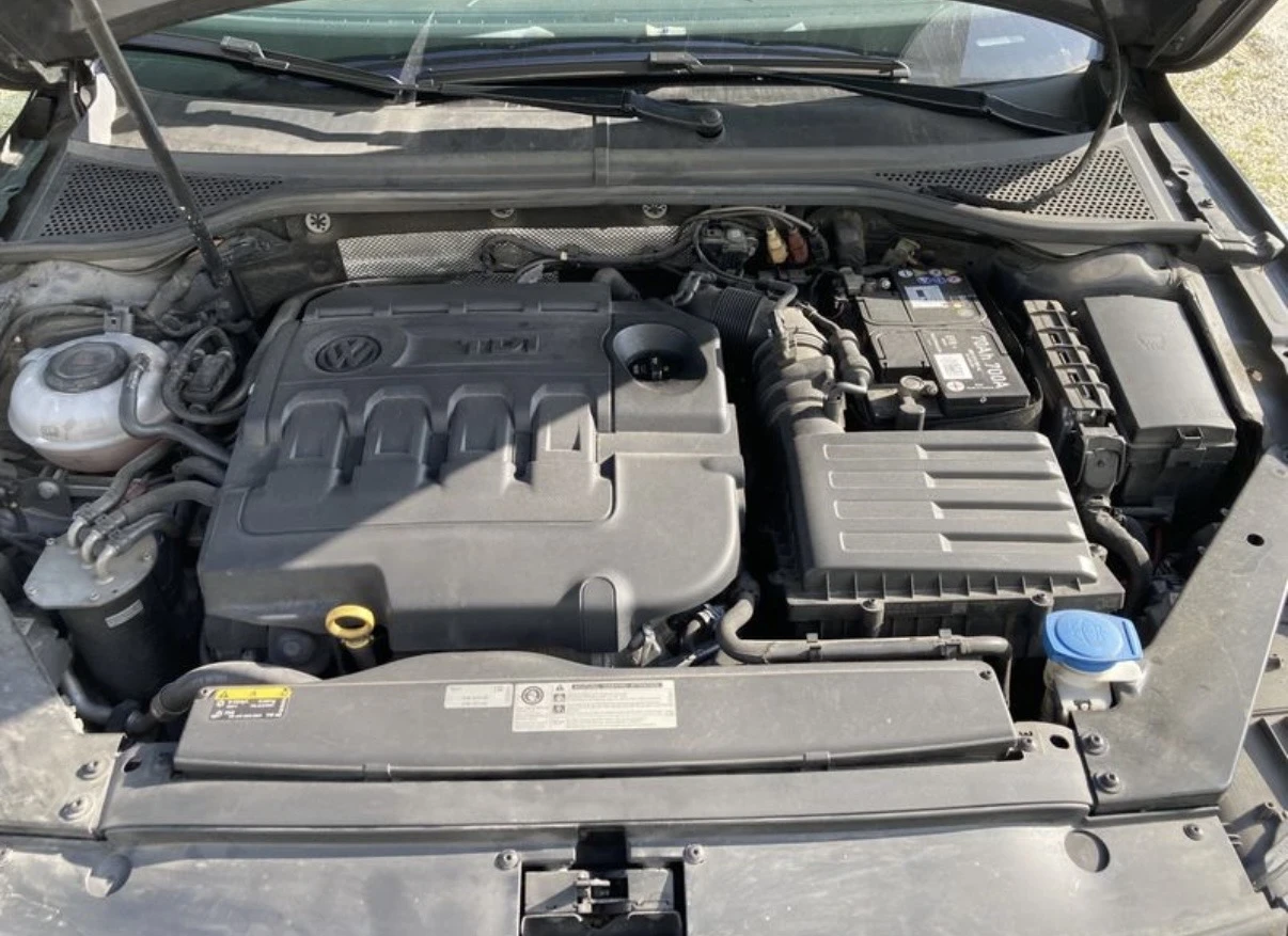 VW Passat ОЧАКВАН ВНОС ИТАЛИЯ , снимка 12 - Автомобили и джипове - 53879489