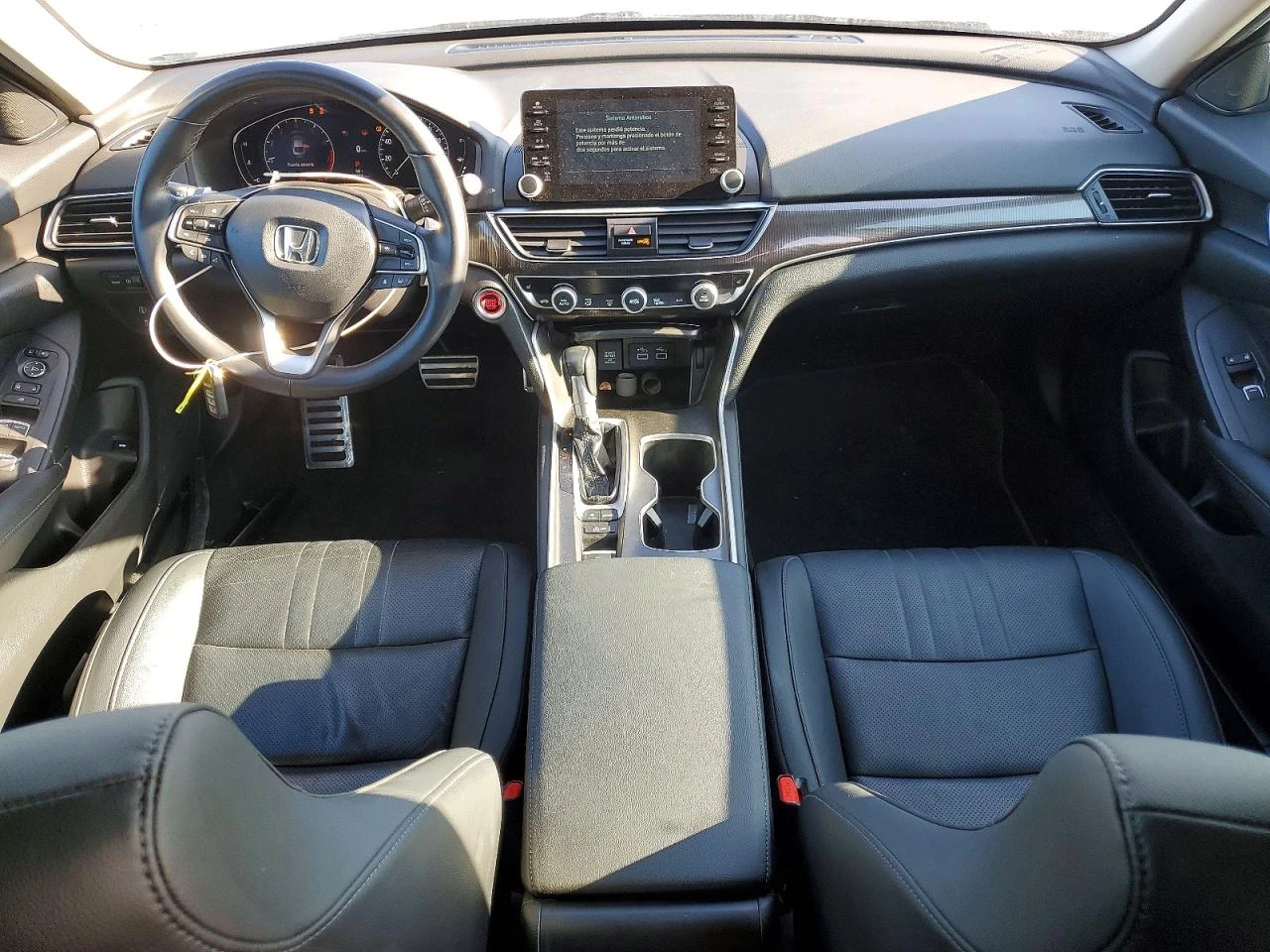 Honda Accord 1.5l Sport Se, снимка 8 - Автомобили и джипове - 54114023