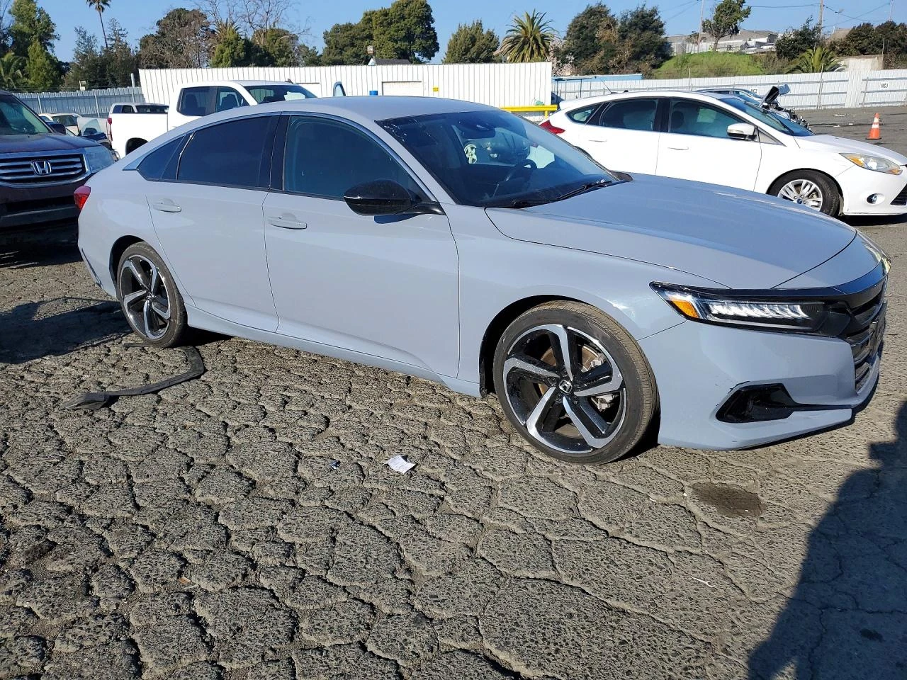 Honda Accord 1.5l Sport Se, снимка 4 - Автомобили и джипове - 54114023