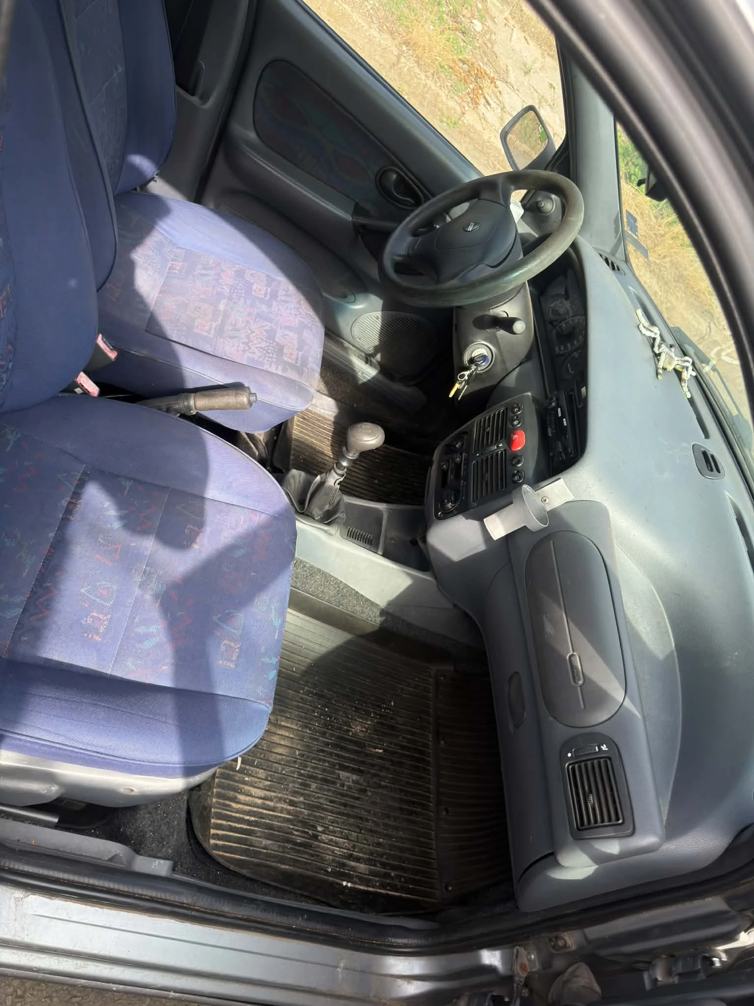 Fiat Palio Weekend 1.2i, 75 к.с., 2000 г., снимка 10 - Автомобили и джипове - 54896300