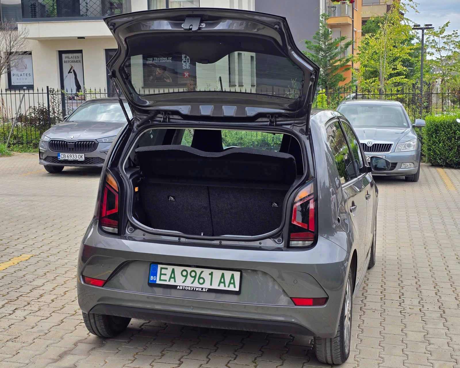 VW Up CCS, снимка 9 - Автомобили и джипове - 55137938