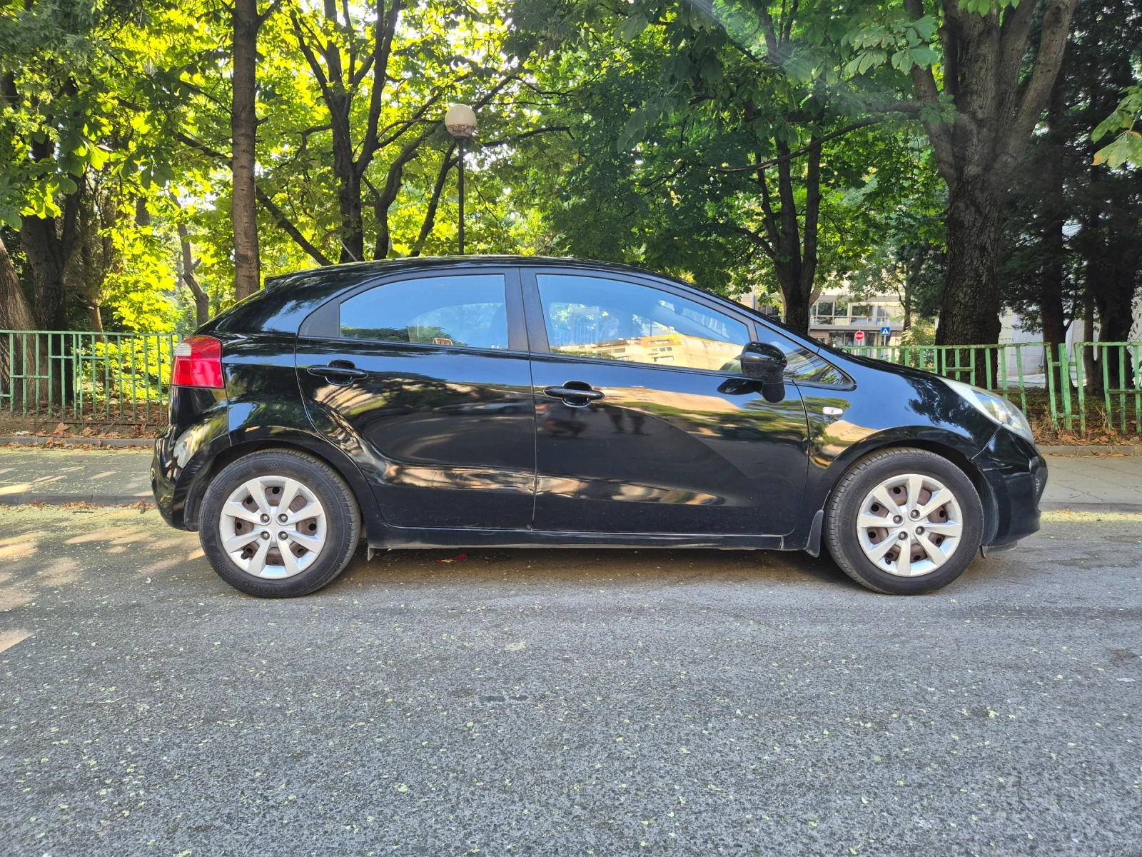 Kia Rio 1, 2 GAZ-BENZIN, снимка 7 - Автомобили и джипове - 55563433