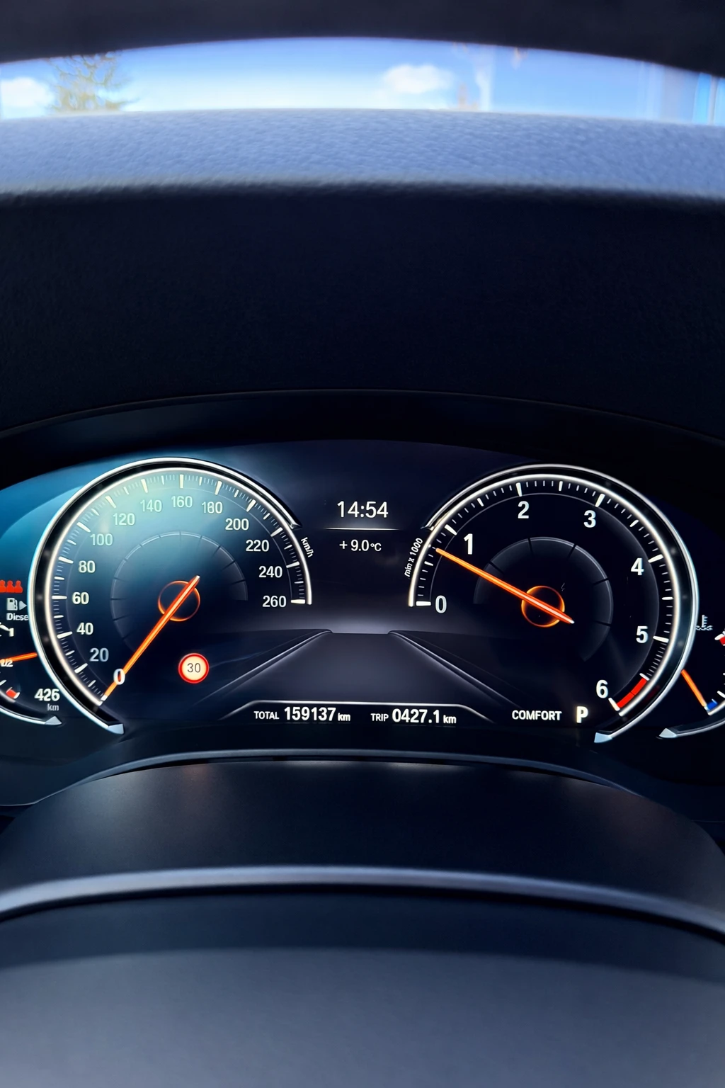 BMW 530 xDrive, Mpack, SoftClose, снимка 6 - Автомобили и джипове - 55693562