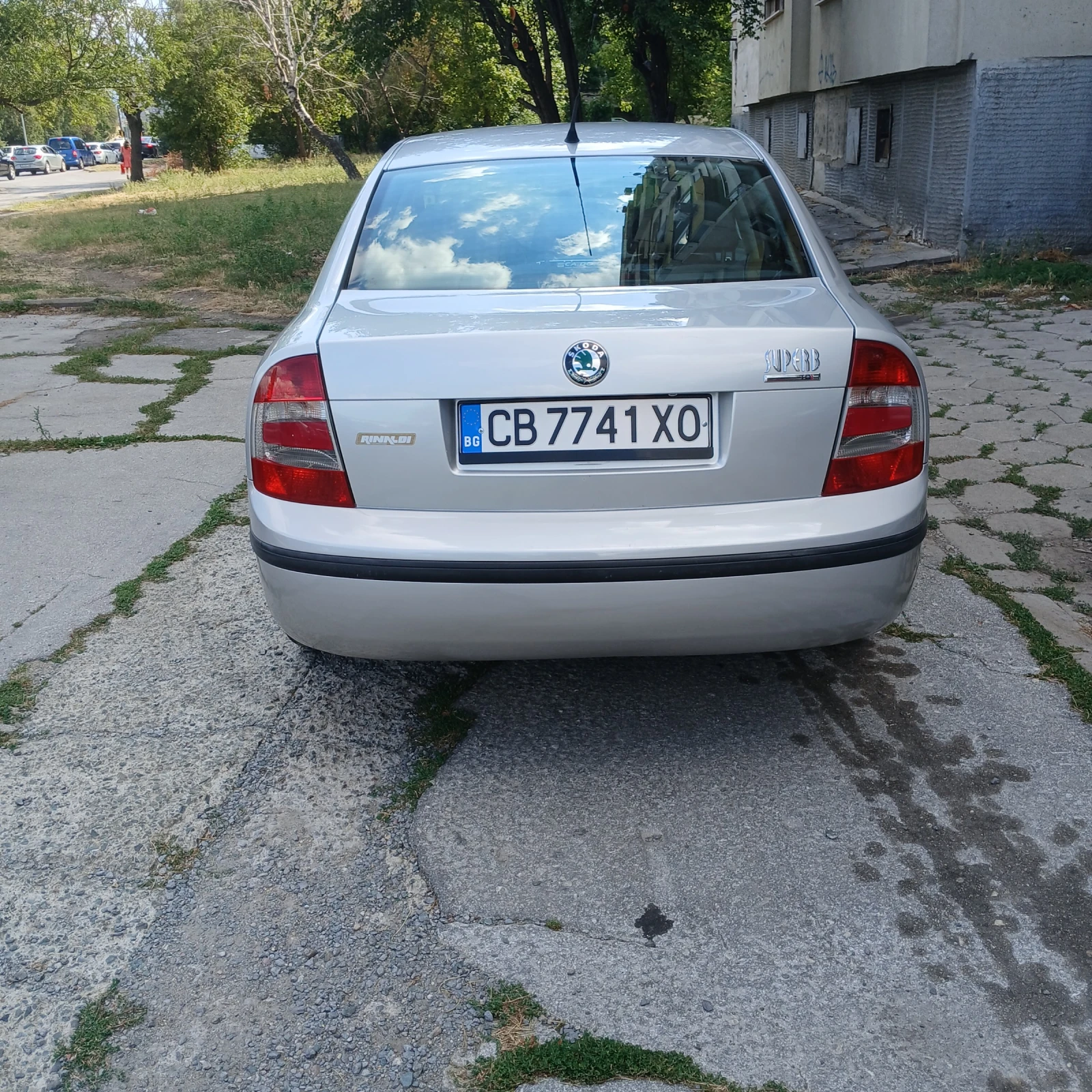 Skoda Superb 6 СКОРОСТИ , снимка 4 - Автомобили и джипове - 55976810